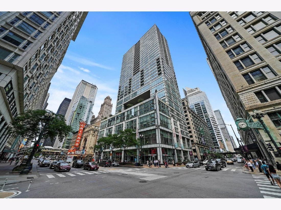 Condo in Chicago, Illinois, United States 1 - 18612700