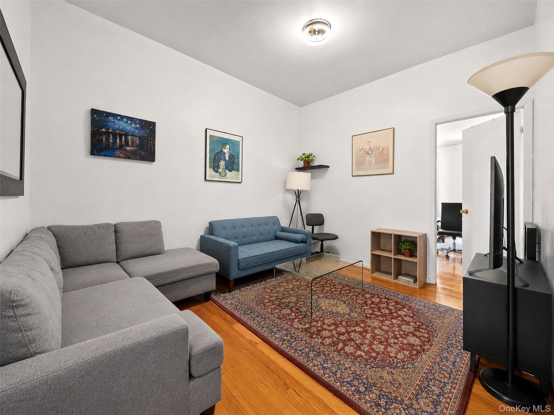 House in New York, New York, United States 2 - 18609294