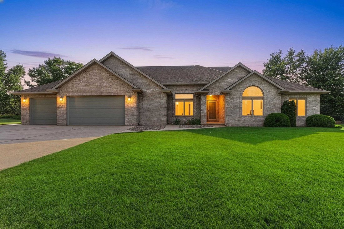 House in De Pere, Wisconsin, United States 1 - 18416105
