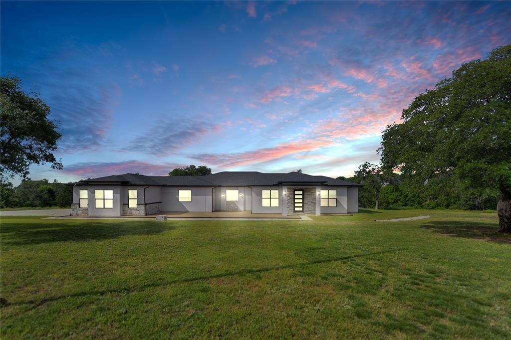 House in Weatherford, Texas, United States 1 - 18610099