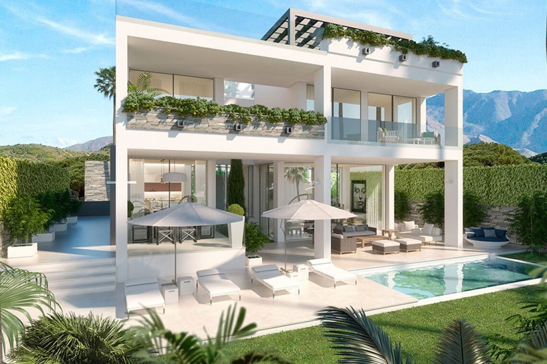Villa in Estepona, Andalusia, Spain 1 - 18609335