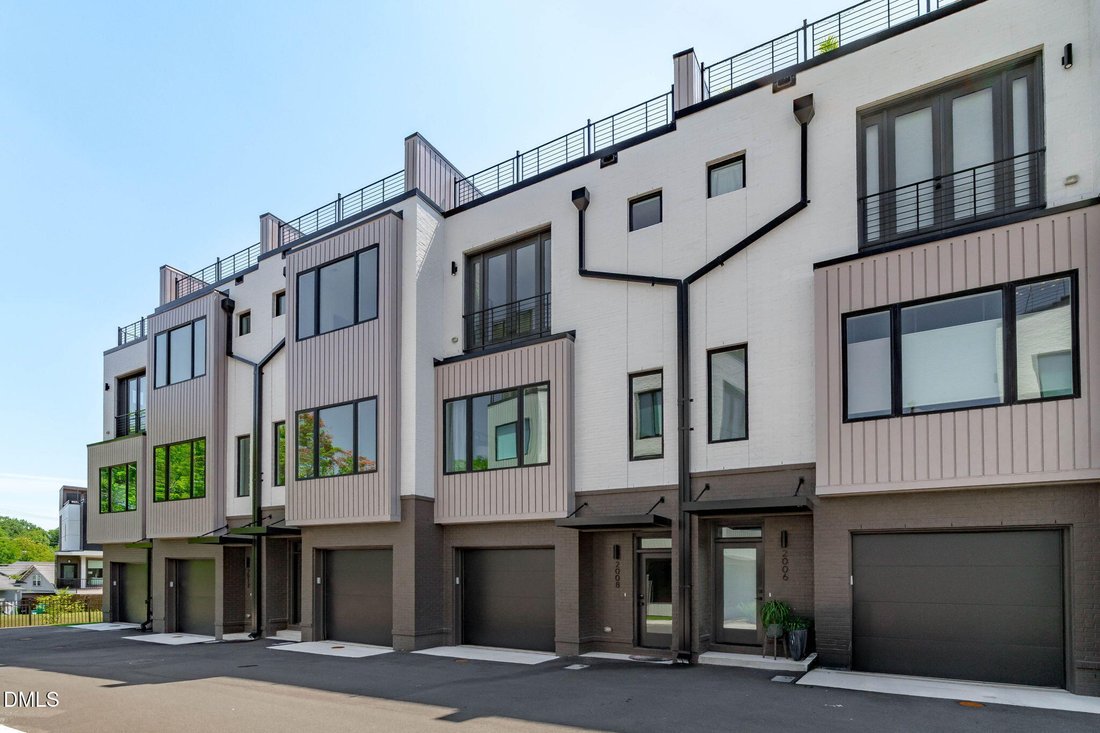 Townhouse in Durham, North Carolina, United States 3 - 18609401