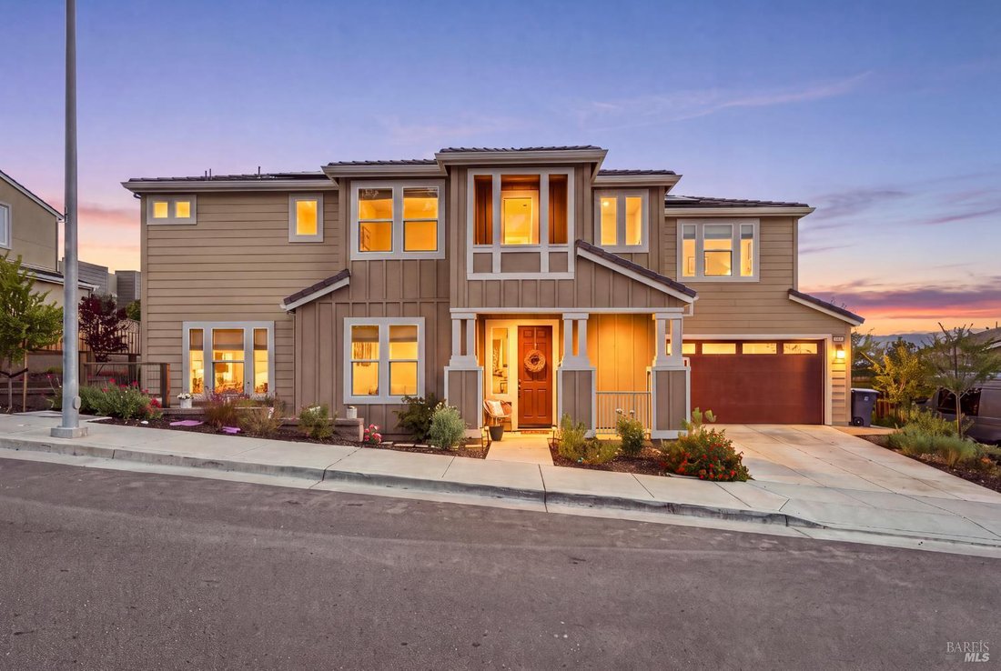 House in Petaluma, California, United States 1 - 18614730