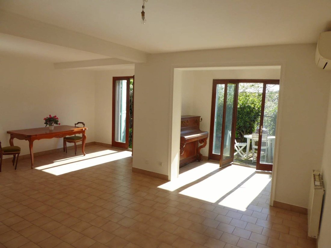 House in Menton, Provence-Alpes-Côte d'Azur, France 3 - 15503266
