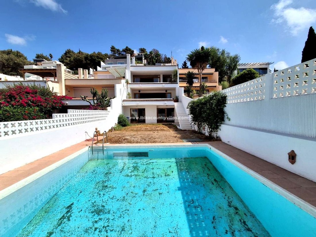 Villa in Can Furnet, Santa Eularia des Riu, Balearic Islands 3 - 18610193