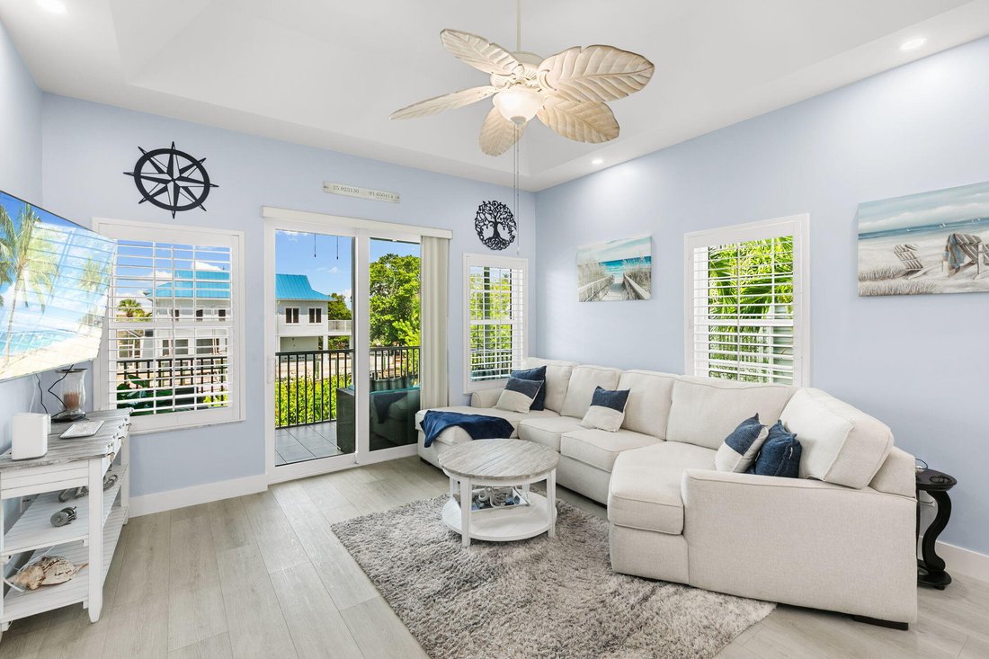 Condo in Marco Island, Florida, United States 3 - 18612526