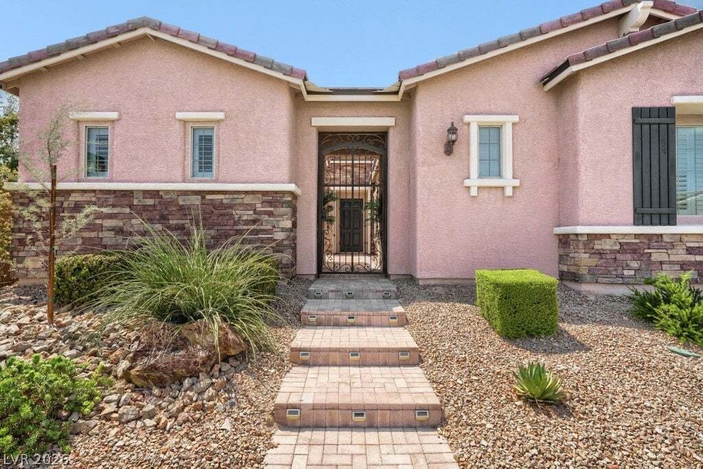House in Las Vegas, Nevada, United States 2 - 18604612