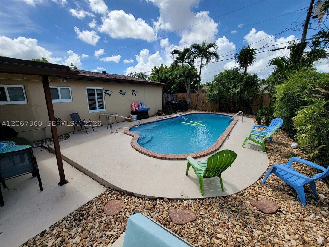 House in Hialeah, Florida, United States 5 - 18612584