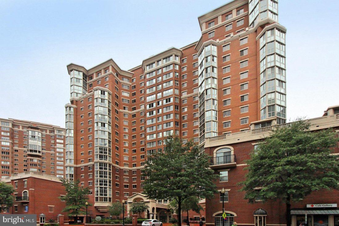 Condo in Alexandria, Virginia, United States 1 - 18608986