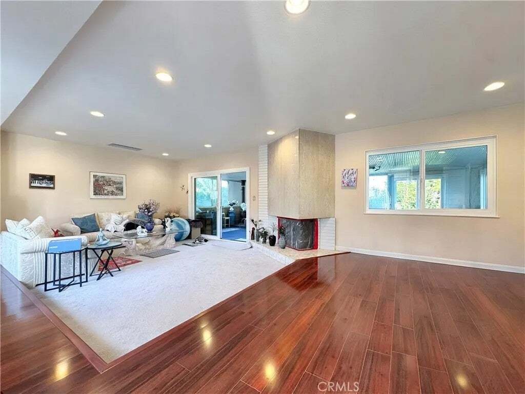 House in Huntington Beach, California, United States 2 - 17442653