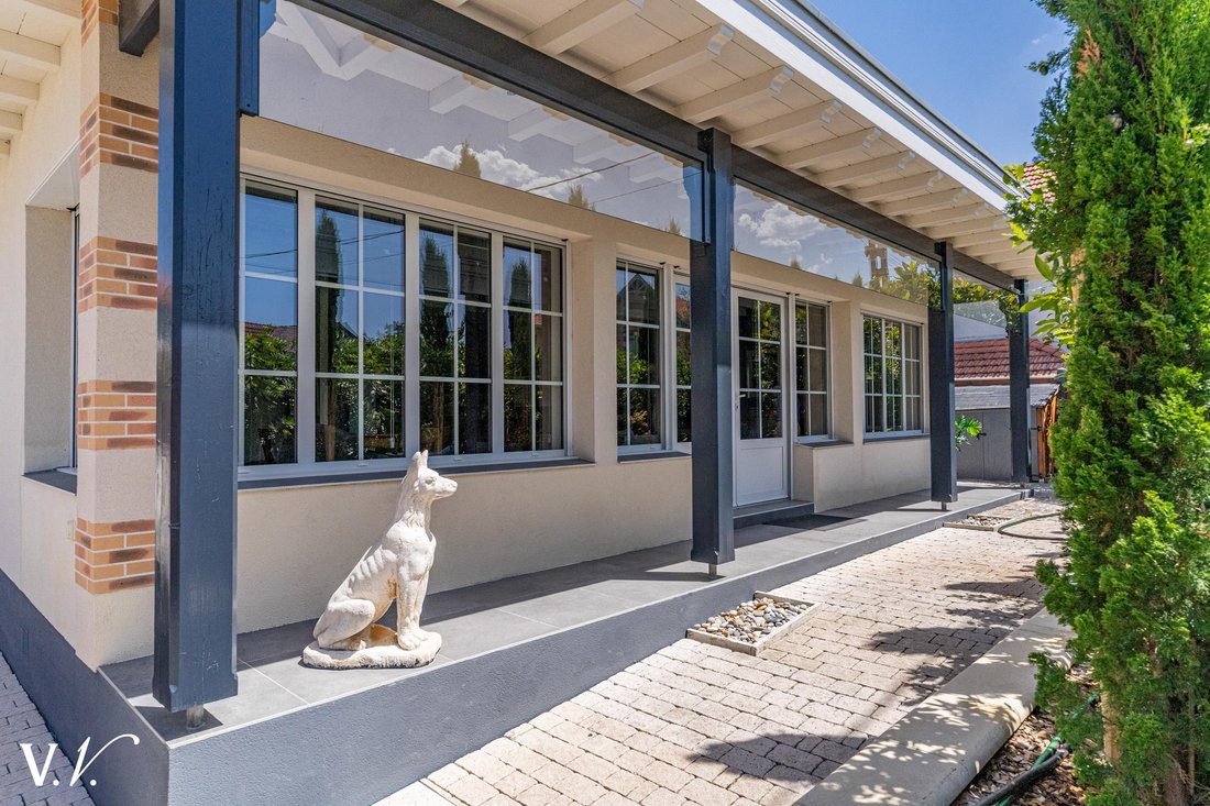 Villa in Aiguillon, Arcachon, France 2 - 18612249