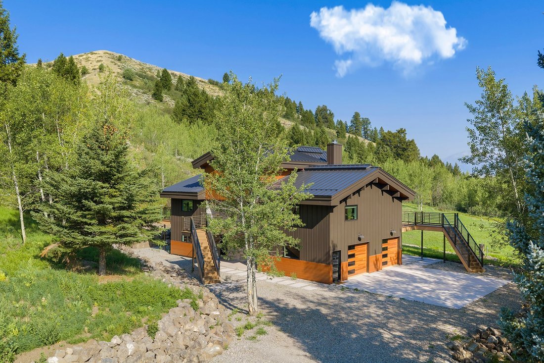 House in Jackson, Wyoming, United States 4 - 16278235