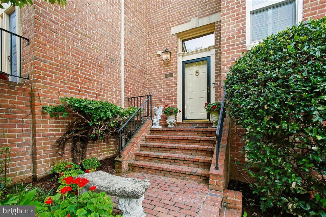 Townhouse in McLean, Virginia, United States 2 - 18614631