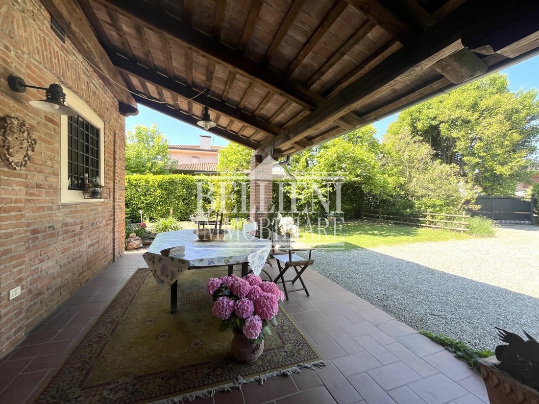 Villa in Camisano Vicentino, Veneto, Italy 1 - 16530301