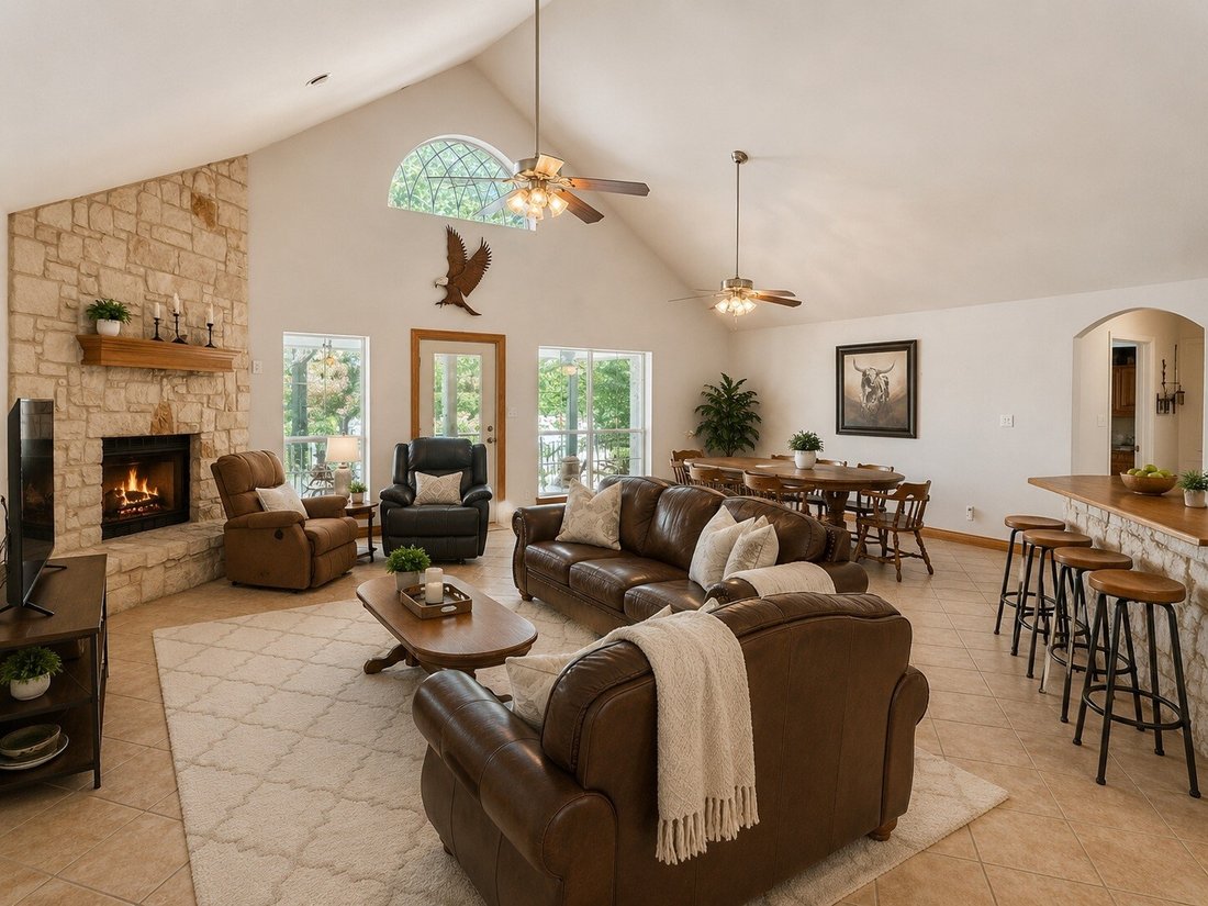House in Chico, Texas, United States 2 - 18613088