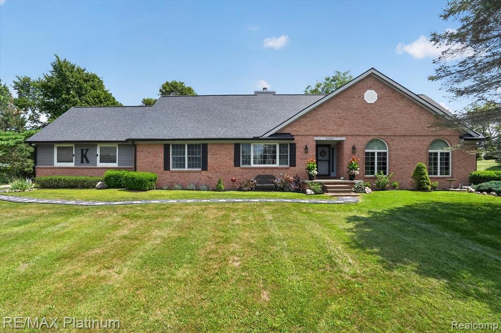 House in Gregory, Michigan, United States 1 - 18612149