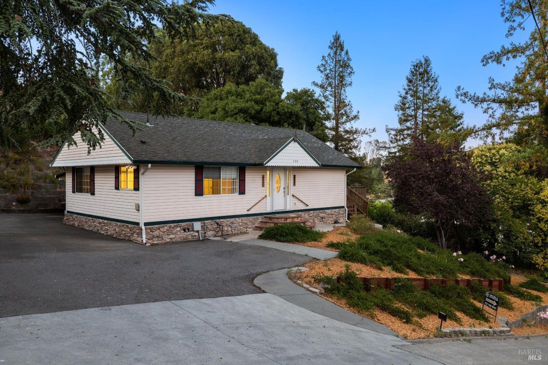 House in Petaluma, California, United States 4 - 18613623