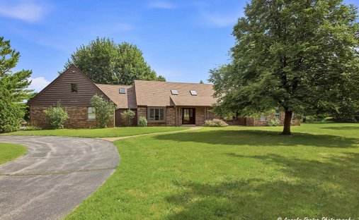House in Volo, Illinois, United States 1