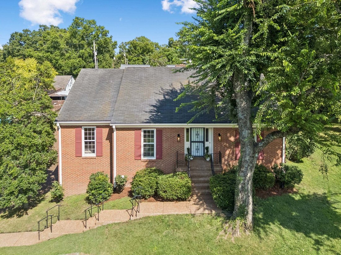 House in Forest Hills, Tennessee, United States 4 - 18612495
