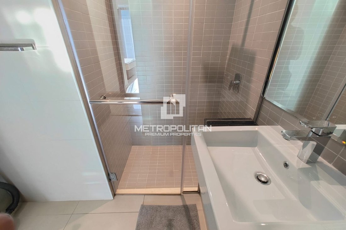 Apartment in Dubai Marina / Marsa Dubai, Dubai, United Arab Emirates 5 - 18611022