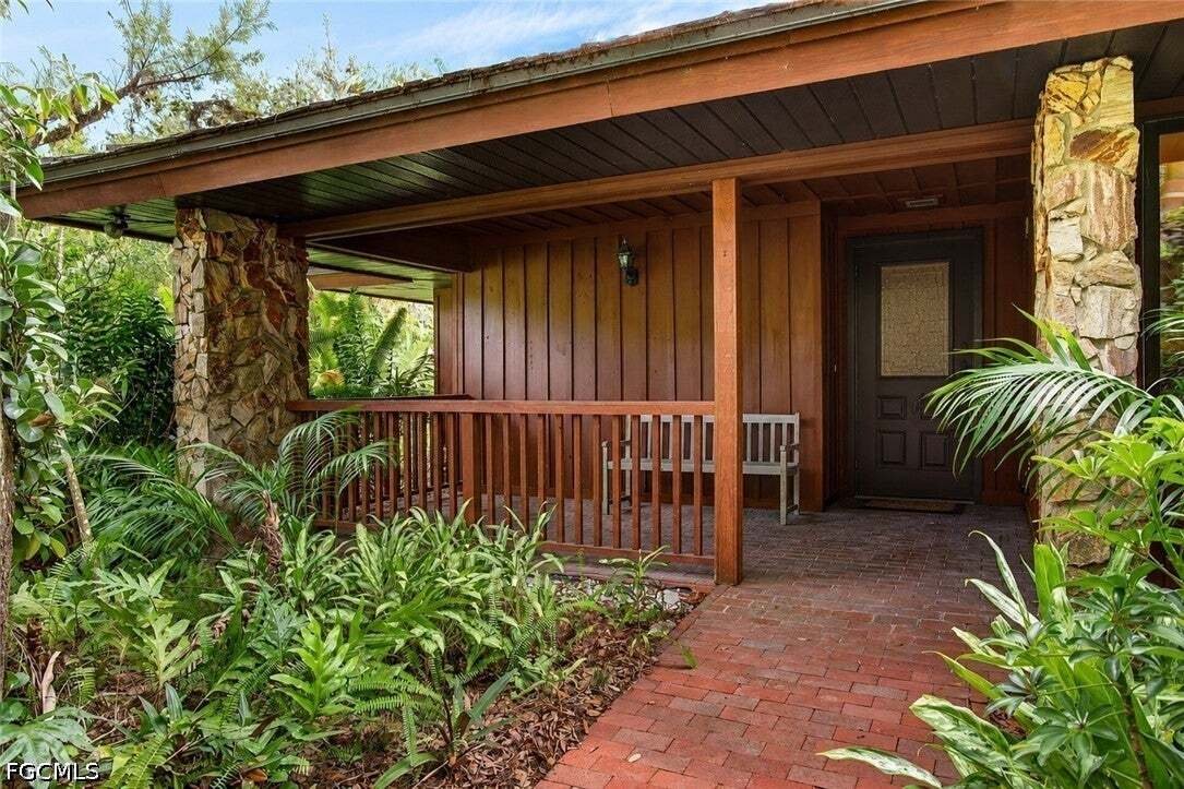 House in Fort Myers, Florida, United States 1 - 18493803
