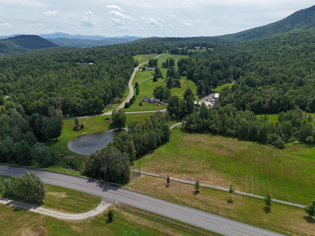 Irasburg, Vermont, United States 5 - 18611260