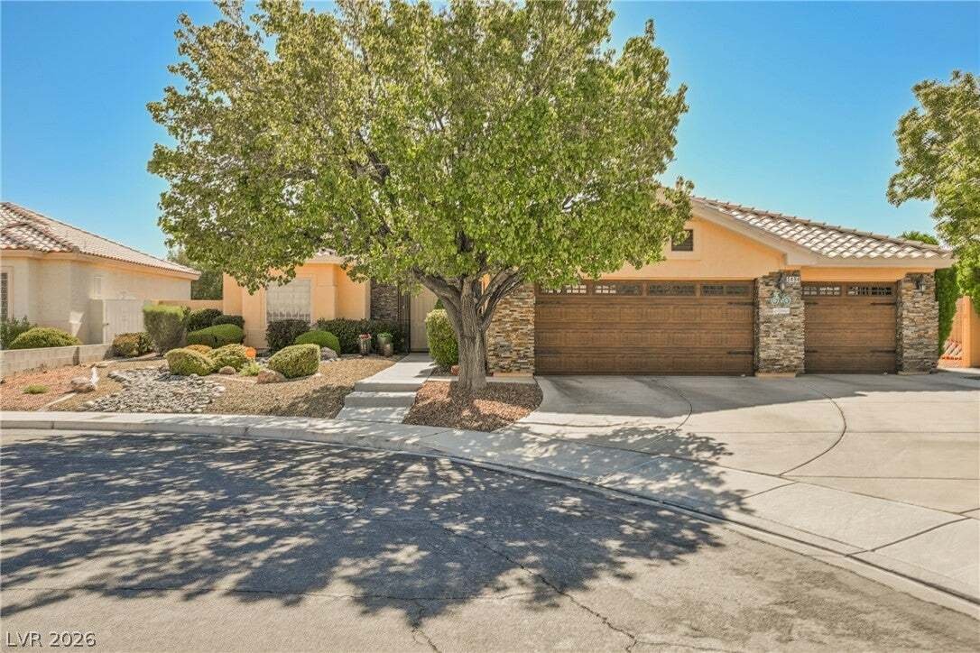 House in Las Vegas, Nevada, United States 3 - 18609074