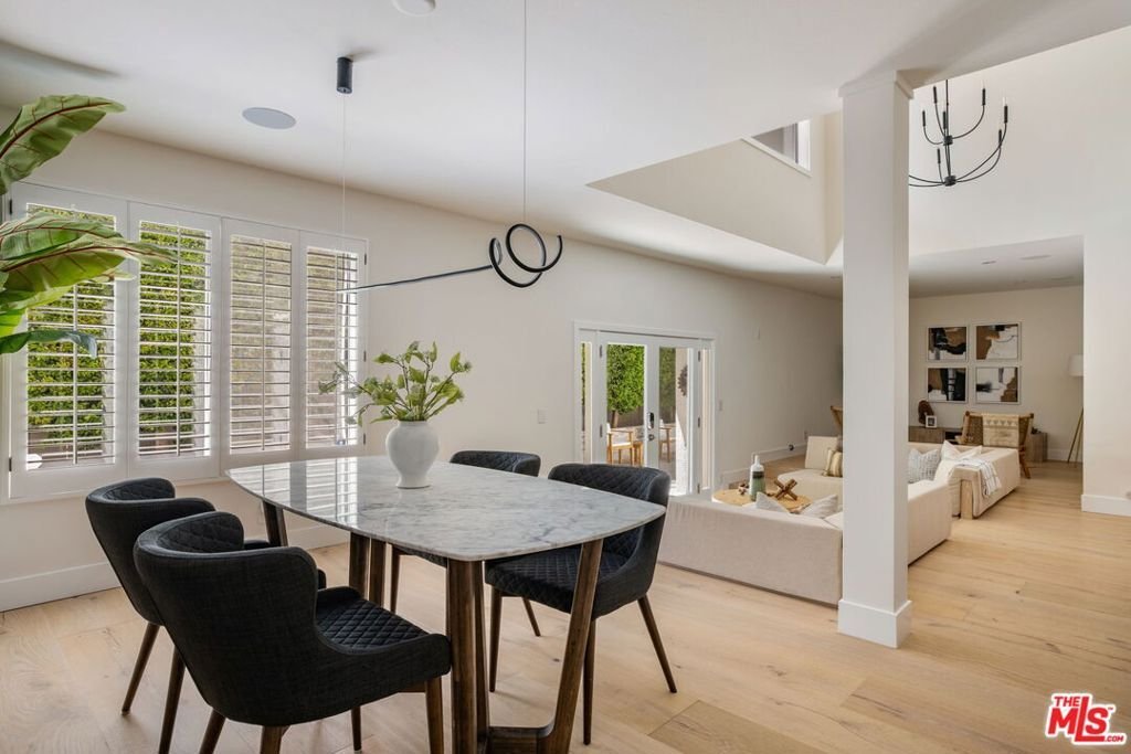 Condo in Los Angeles, California, United States 3 - 18611800