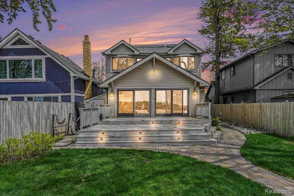 House in Commerce Charter Township, Michigan, United States 1 - 18609182