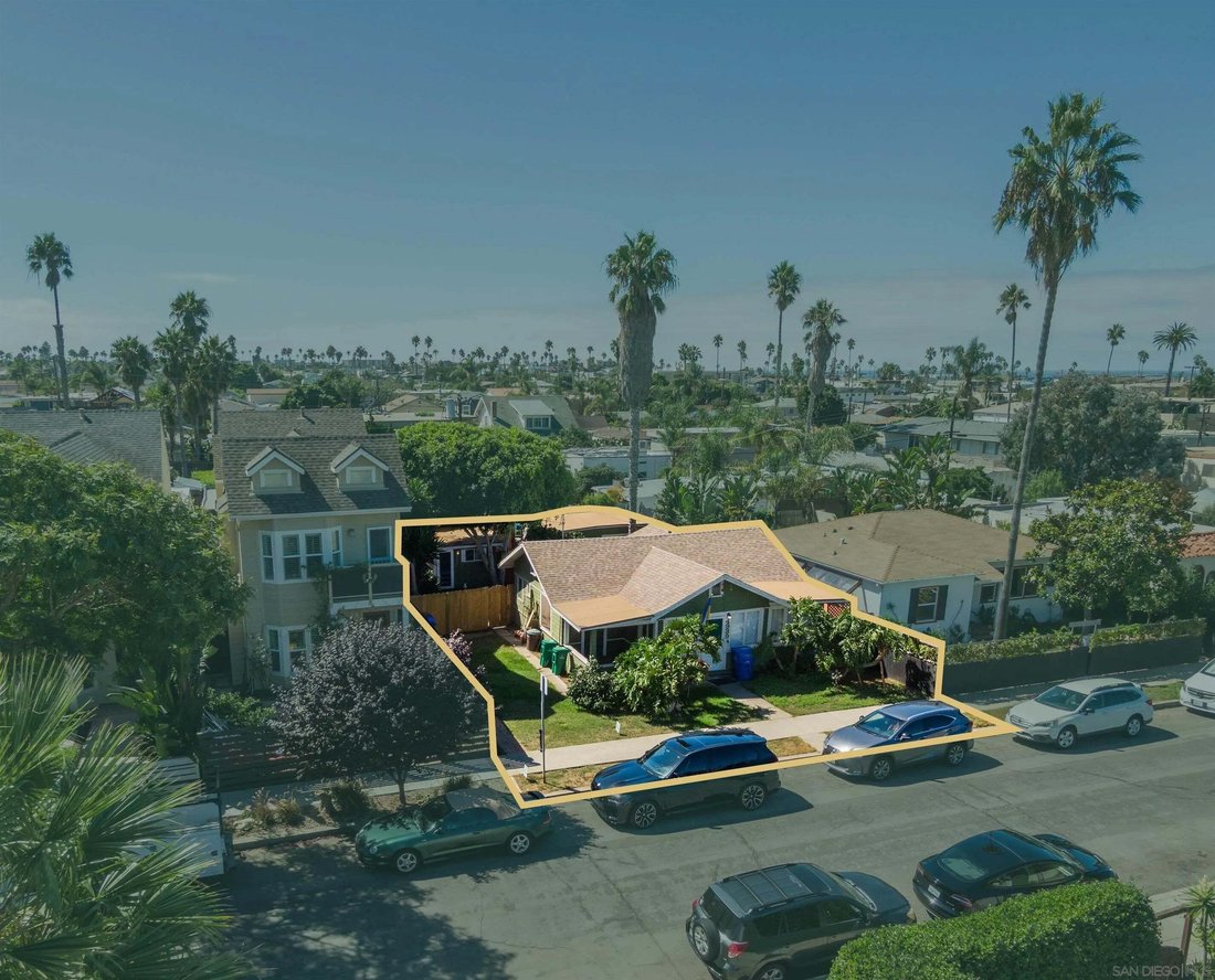 San Diego, California, United States 3 - 18612808