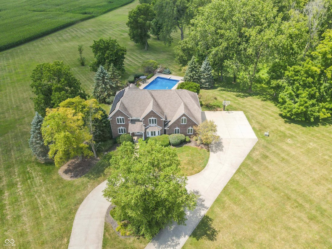 House in Greenfield, Indiana, United States 1 - 18611626
