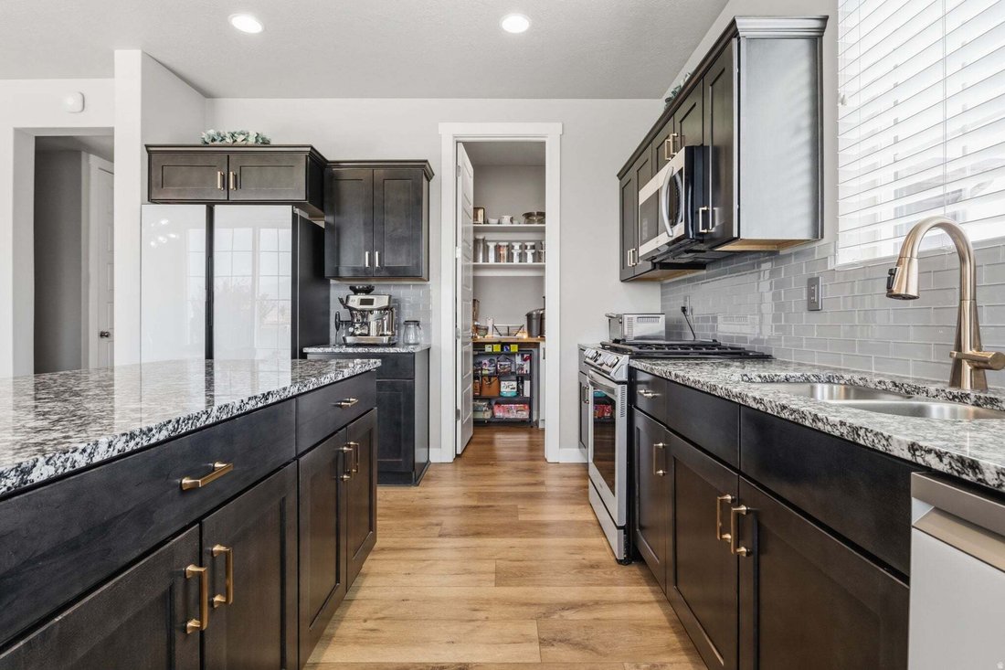 House in West Jordan, Utah, United States 5 - 18611926
