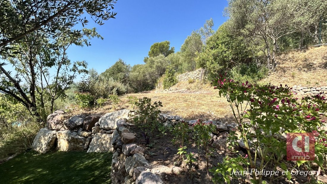 Villa in Carnoules, Provence-Alpes-Côte d'Azur, France 4 - 18609828