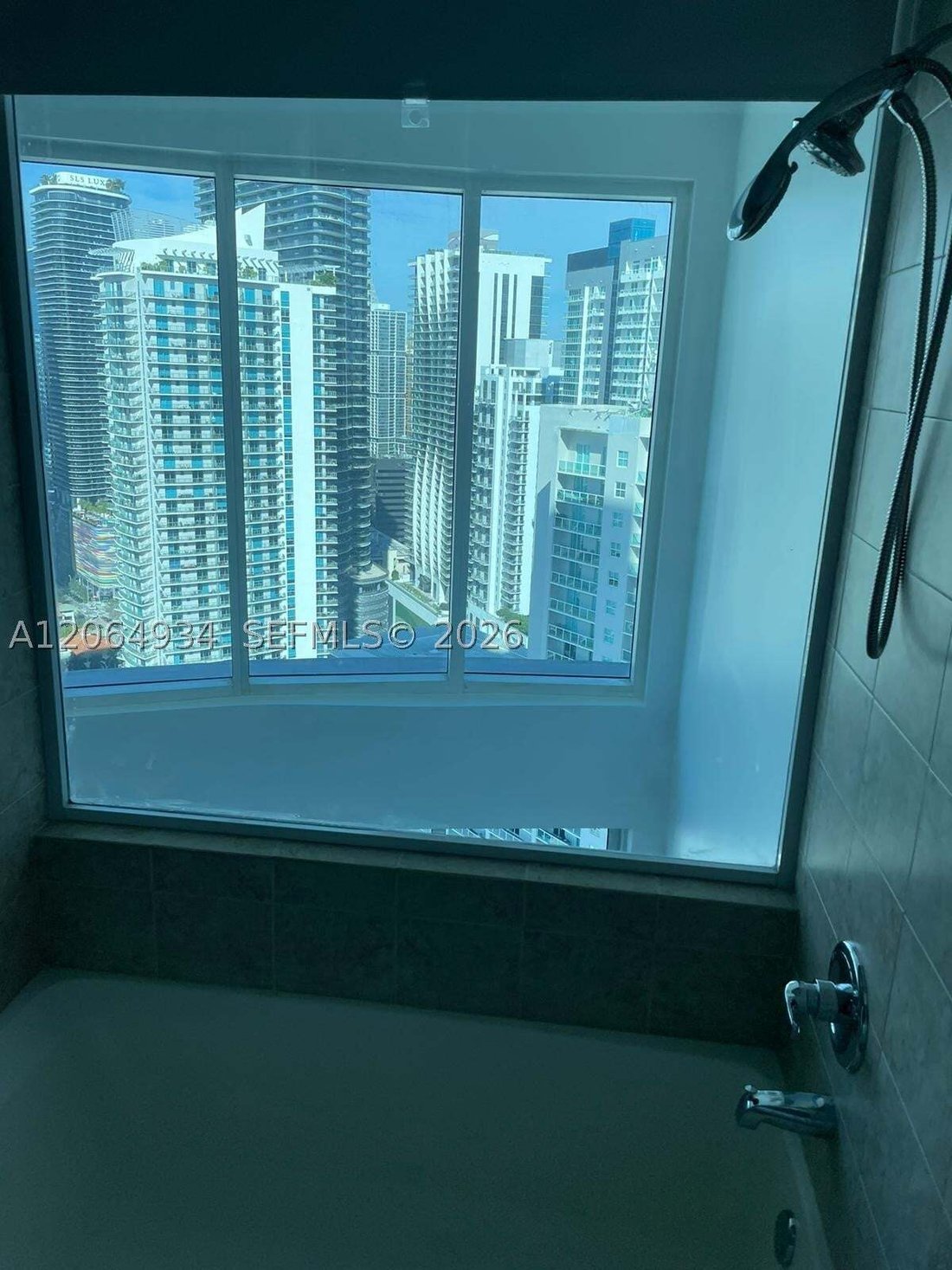 Condo in Miami, Florida, United States 5 - 18612524