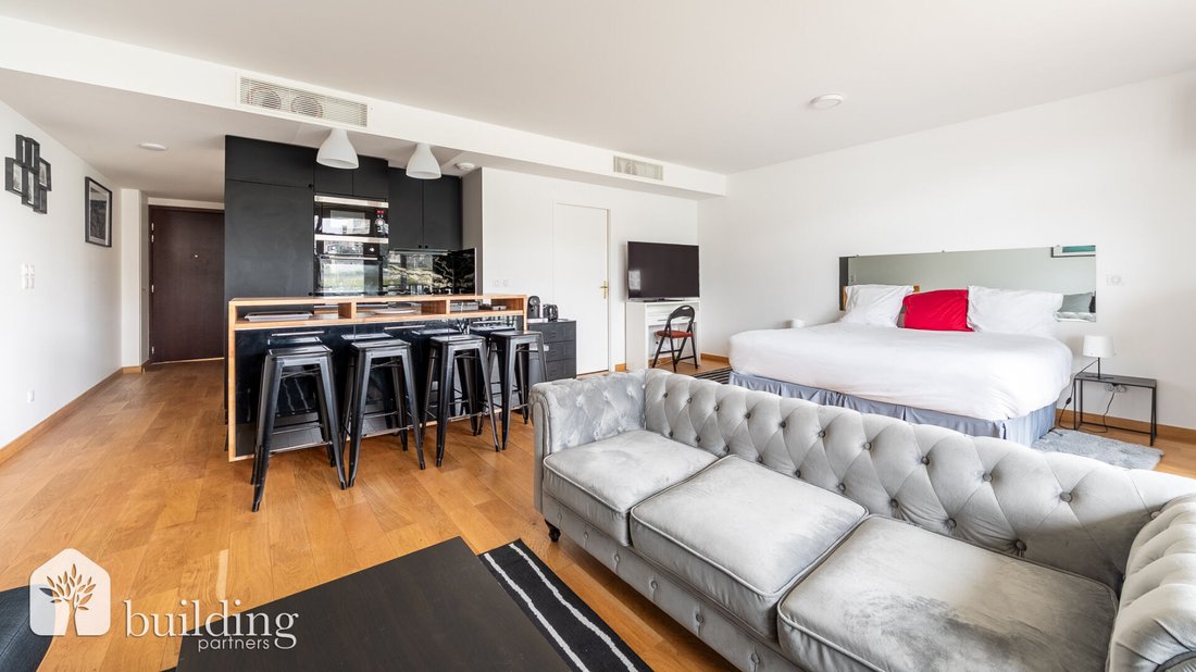 Apartment in La Plaine des Sablons, Neuilly-sur-Seine, France 3 - 18612106