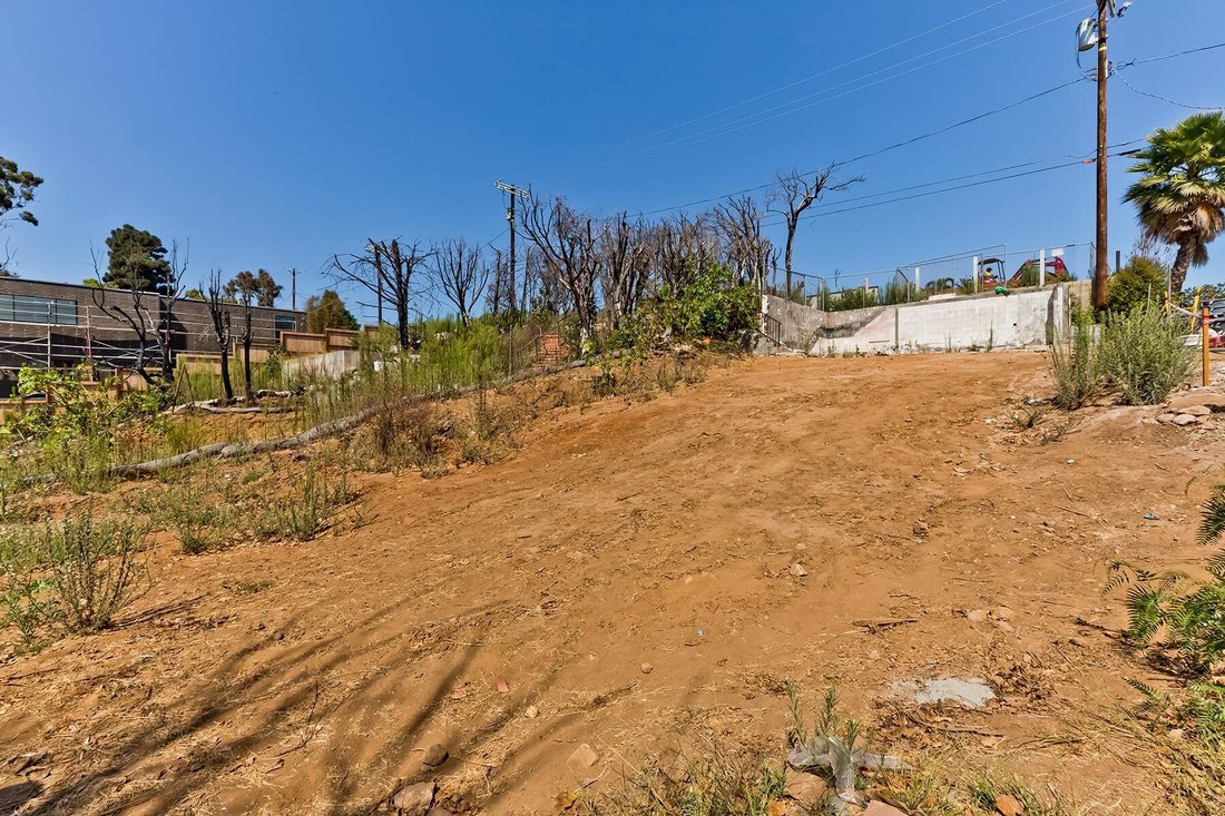 Land in Los Angeles, California, United States 3 - 18615017