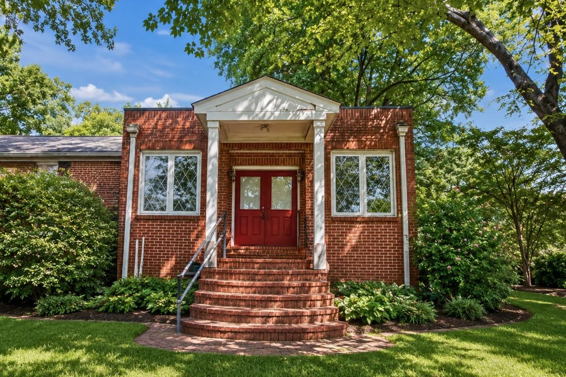 House in Pimmit Hills, Virginia, United States 5 - 18610348