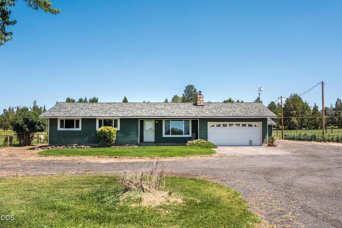 House in Redmond, Oregon, United States 1 - 18612639