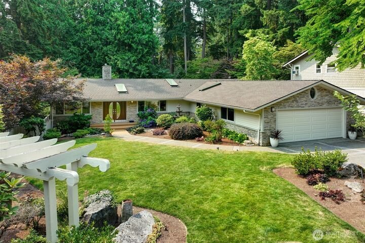 House in Bellevue, Washington, United States 1 - 18614988