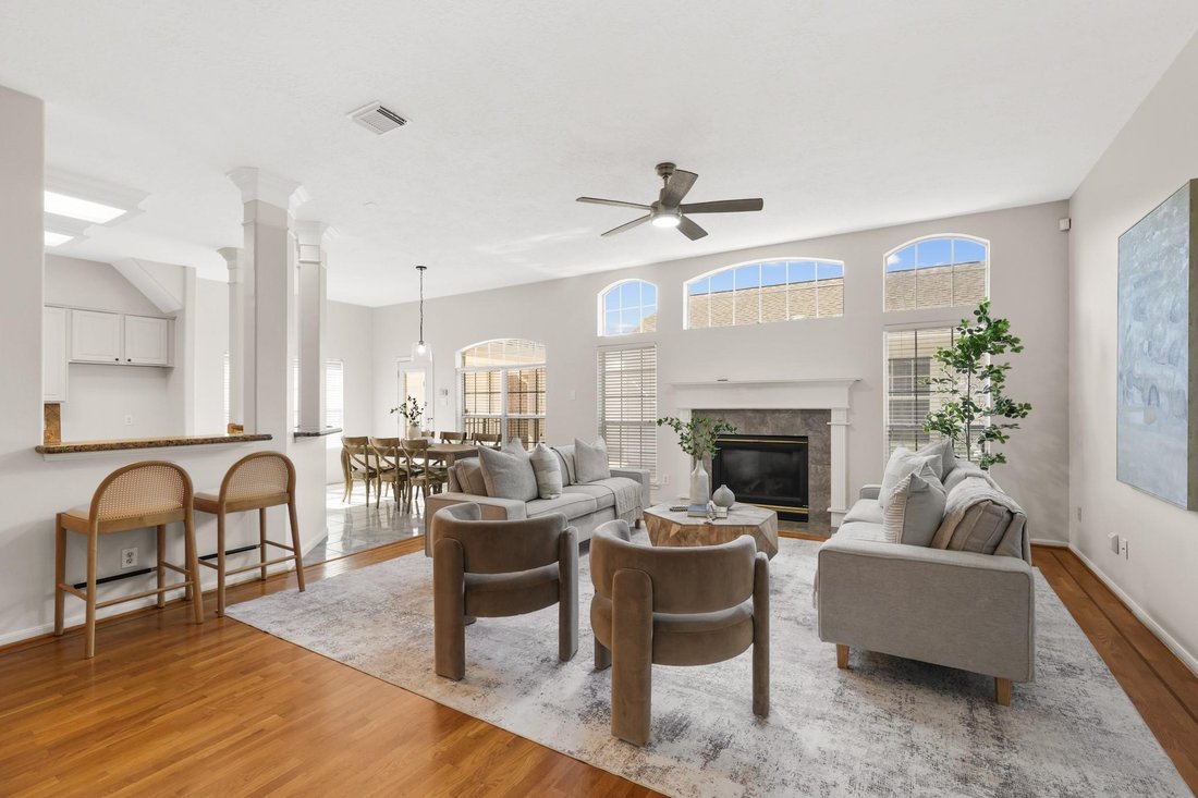 House in Friendswood, Texas, United States 1 - 18613424