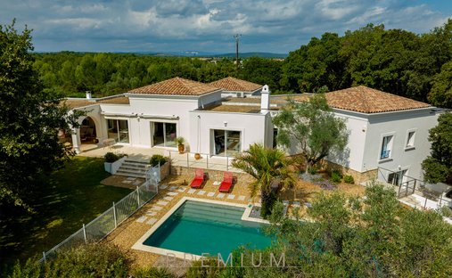 Villa in Peripherie, Saint-Georges-d'Orques, France 1
