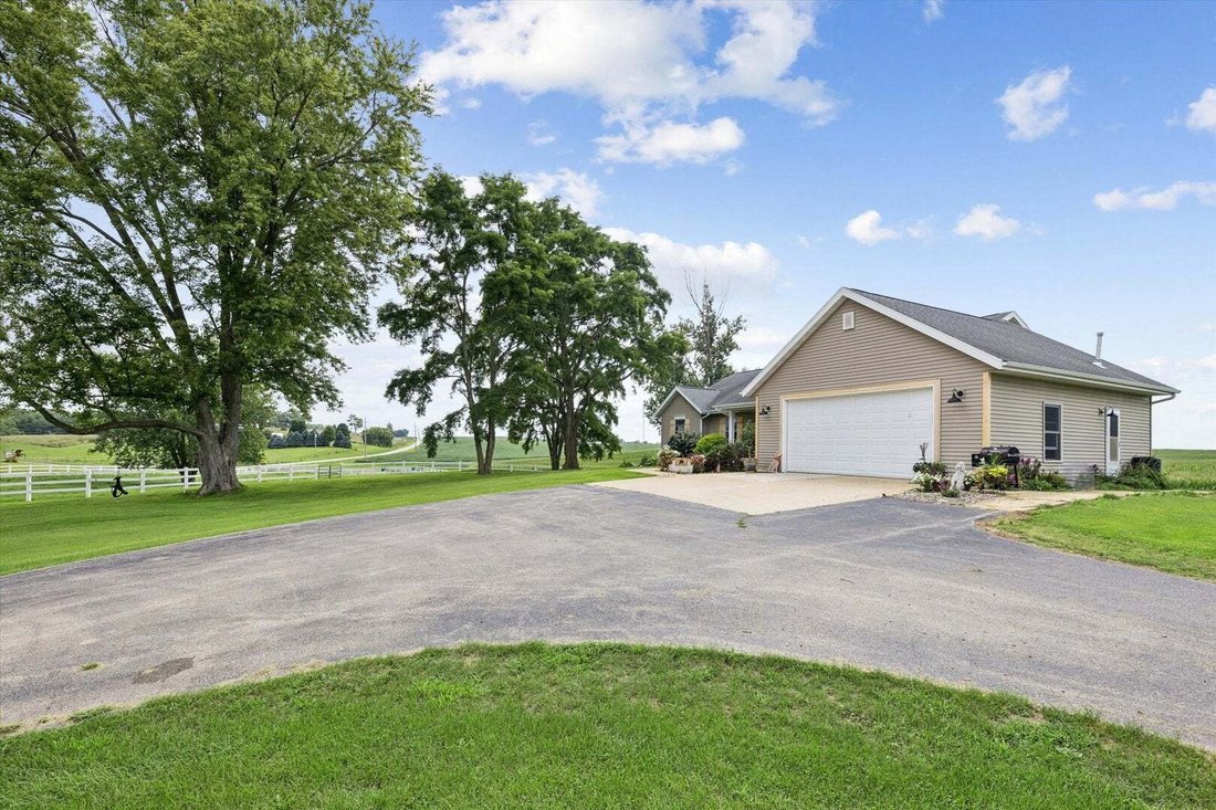 House in Morrison, Illinois, United States 4 - 18612675