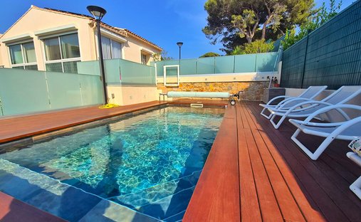 Villa à Six-Fours-les-Plages, Provence-Alpes-Côte d'Azur, France 1