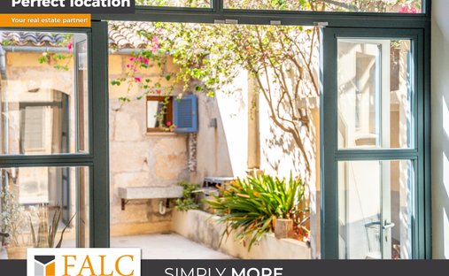 Townhouse in Petra, Balearic Islands, Spain 1