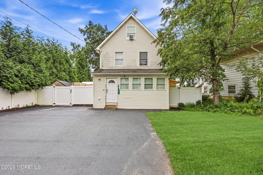 House in Lakewood Township, New Jersey, United States 1 - 18611656