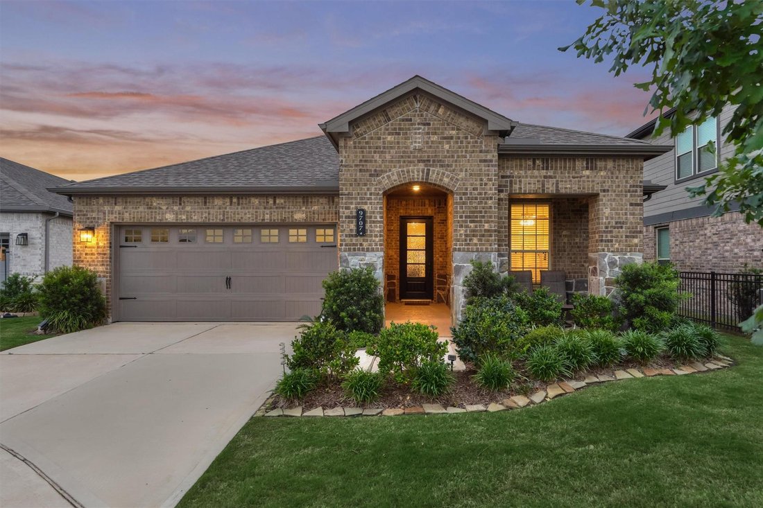 House in Willis, Texas, United States 3 - 18613370