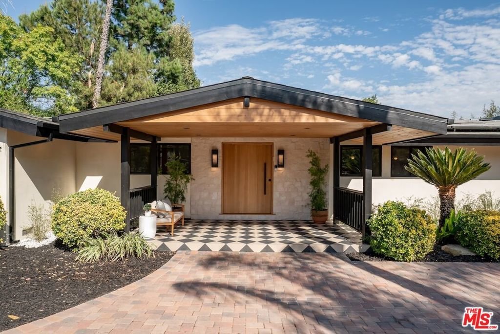 House in Los Angeles, California, United States 2 - 18611815