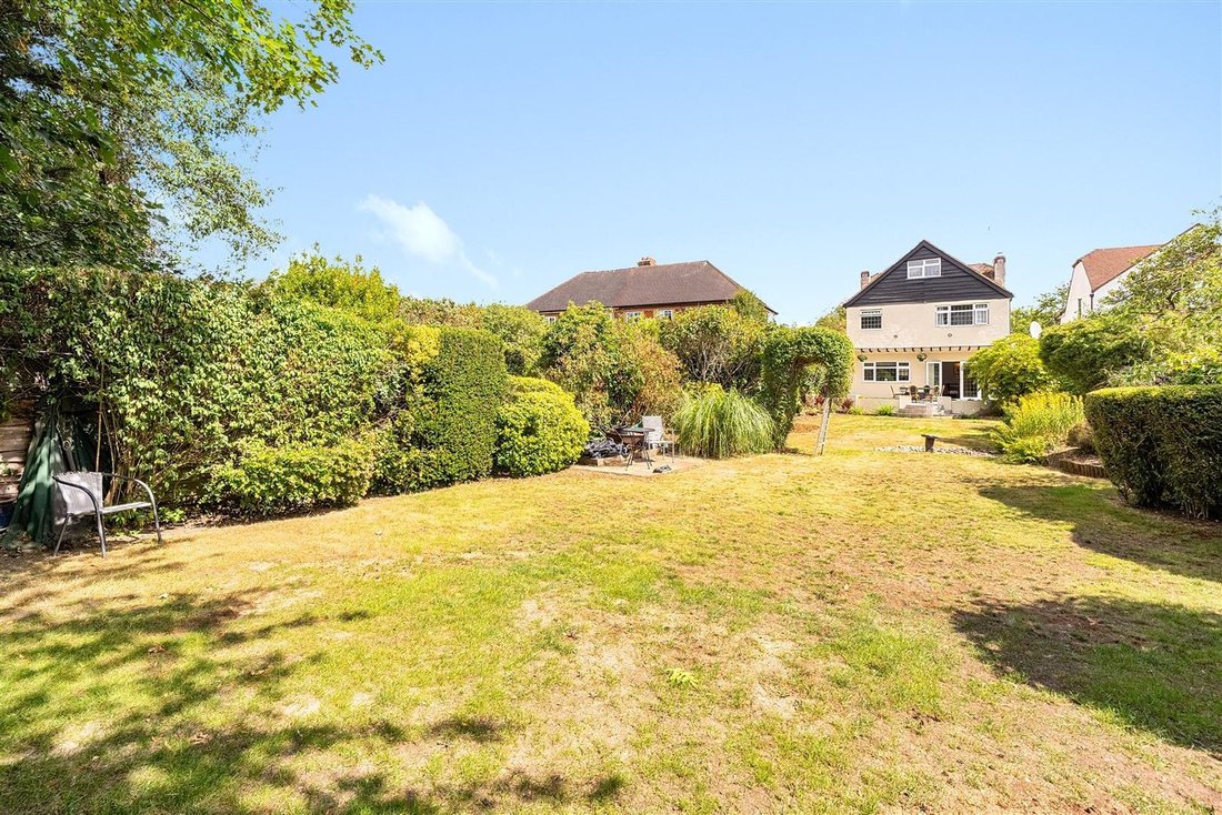 House in Nork, Reigate and Banstead, England 2 - 18611664