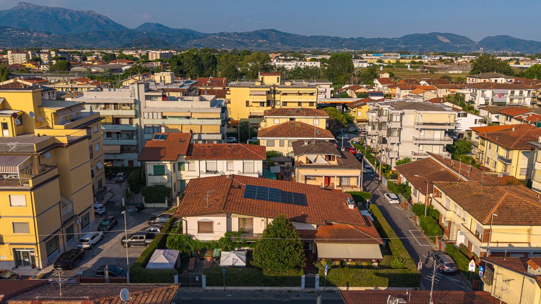 Villa in Darsena - Ex Campo di Aviazione, Viareggio, Tuscany 1 - 18615788