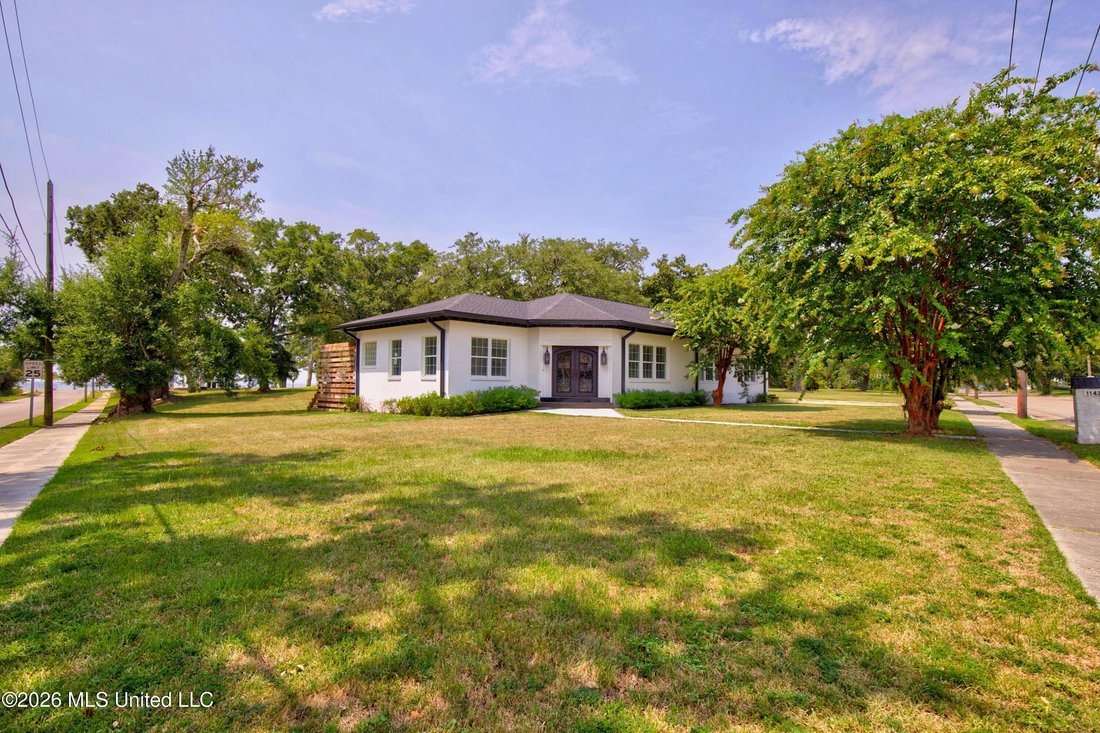 House in Gulfport, Mississippi, United States 1 - 18611332